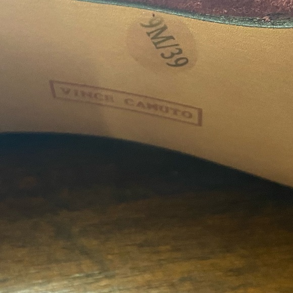 Vince Camuto Suede VP Scarlotte Plum Burgundy Block Maryjane Round Toe Heels 9 - Picture 9 of 11